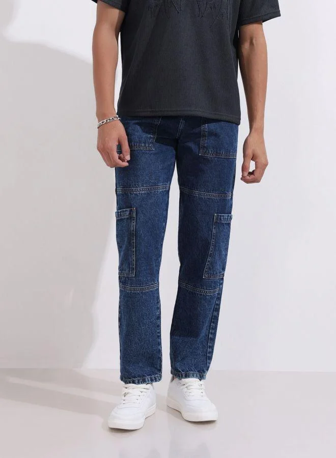 Men Regular Fit Solid Patch Pocket Mid-Rise Jeans